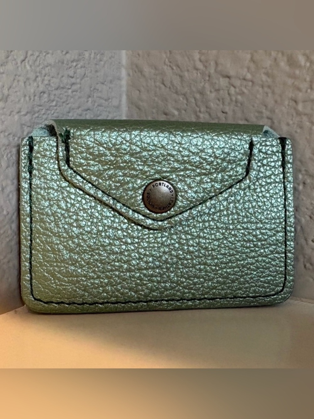 Portland Leather Bundle Wonder Pouch and Lovebug Regular in Beetle EUC - Picture 4 of 7